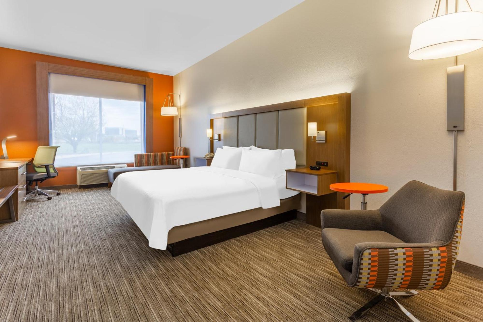 Holiday Inn Express Rockford-Loves Park By Ihg Bagian luar foto
